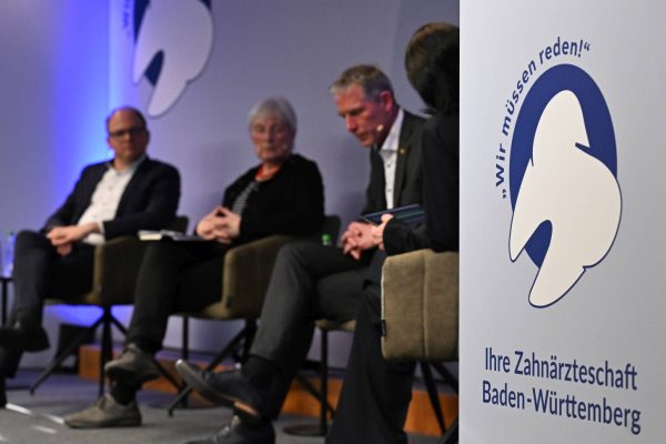 Intensive Diskussion zur Zukunft der ambulanten zahnärztlichen Versorgung.
