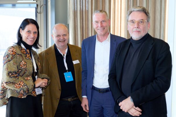 Jochen Haußmann MdL (2. v. r.) im Gespräch mit Vertreterinnen und Vertretern der baden-württembergischen Zahnärzteschaft.