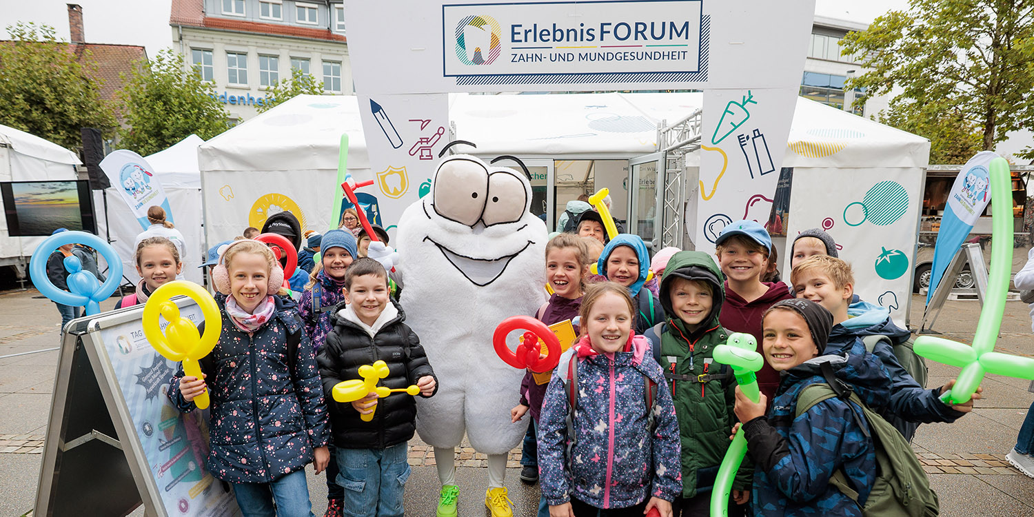 Tag der Zahngesundheit 2025 – Heidenheim feierte die „Superkraft Spucke“