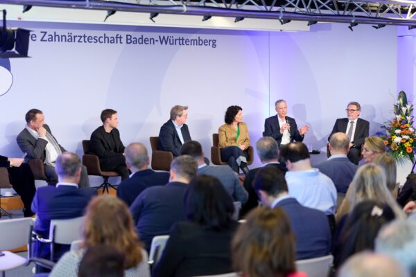 Das Podium im Überblick.