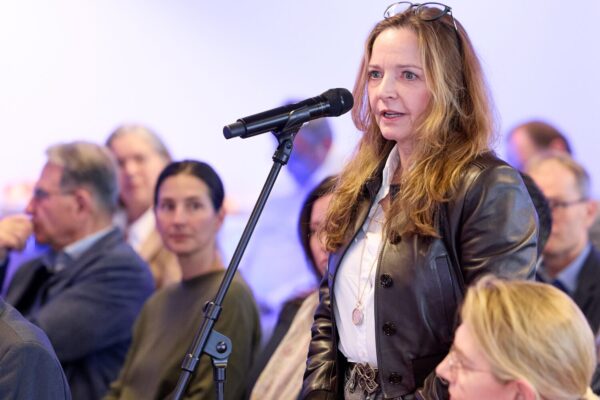 Dr. Patricia Miersch brachte einen weiteren wichtigen Aspekt in die Diskussion ein.